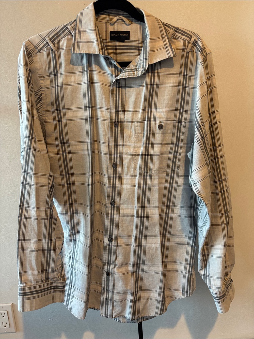 Banana Republic Men's Button-Down Plaid Shirt - size M 15 - 15.5